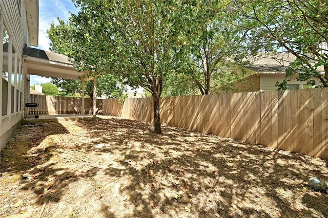 2049 Rachel LN, Round Rock, TX 78664