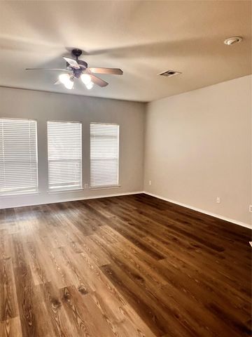 2049 Rachel LN, Round Rock, TX 78664