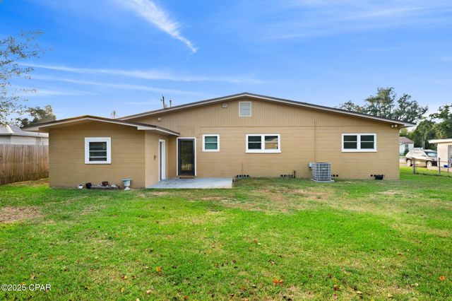 1528 Oak Avenue, Panama City, FL 32405