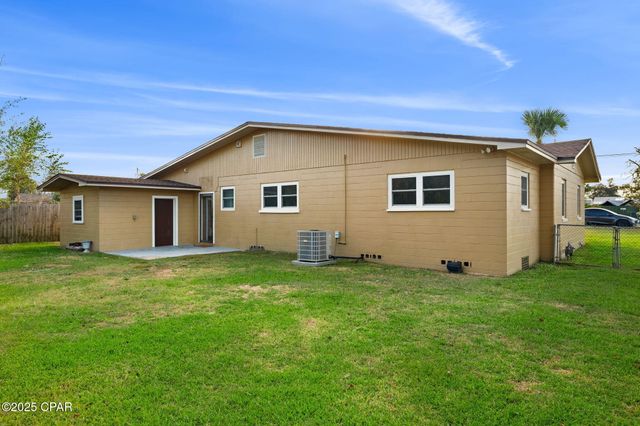 1528 Oak Avenue, Panama City, FL 32405