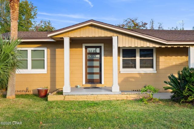 1528 Oak Avenue, Panama City, FL 32405