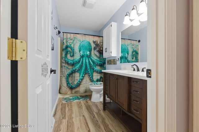 82 N Sunset Ave, Cecilia, KY 42724