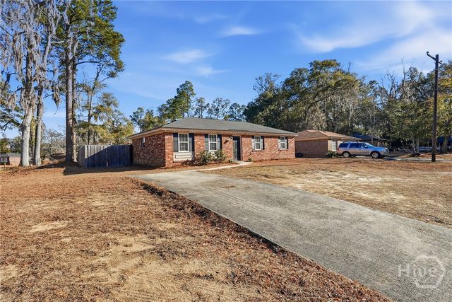 106 Lucian Circle, Savannah, GA 31406