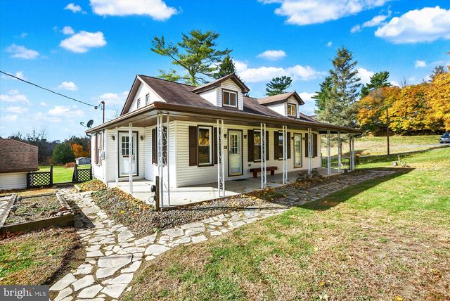 100 ROSEGLEN RD, Duncannon, PA 17020