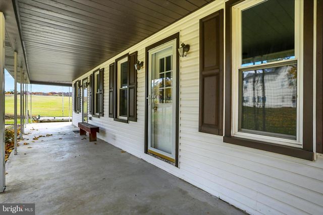 100 ROSEGLEN RD, Duncannon, PA 17020