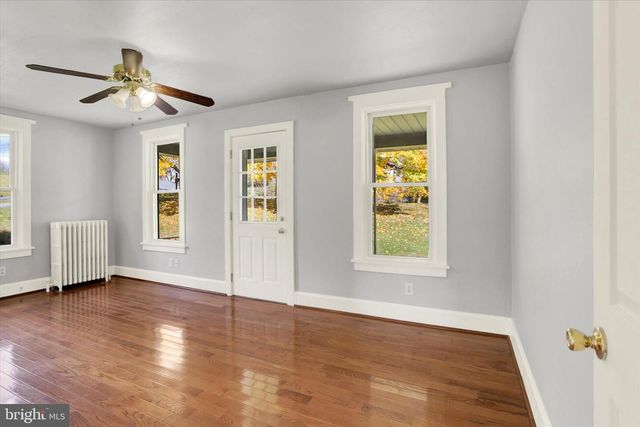 100 ROSEGLEN RD, Duncannon, PA 17020