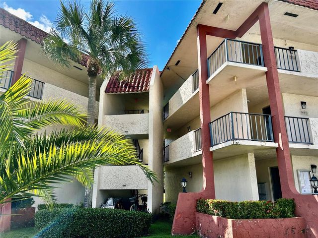 411 S Hollybrook Dr 105, Pembroke Pines, FL 33025
