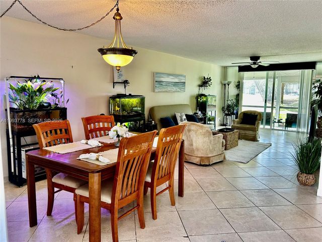 411 S Hollybrook Dr 105, Pembroke Pines, FL 33025