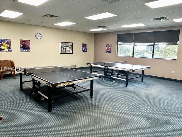 411 S Hollybrook Dr 105, Pembroke Pines, FL 33025