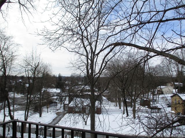 2 W Lawrence Park Drive 8, Piermont, NY 10968