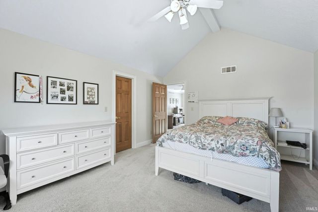 303 Hunters Ridge, Auburn, IN 46706