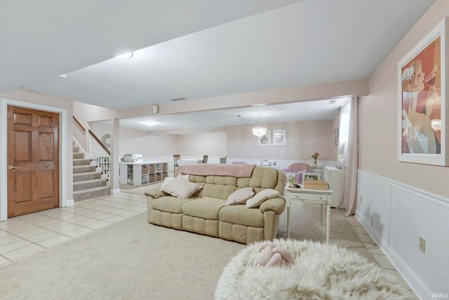 303 Hunters Ridge, Auburn, IN 46706