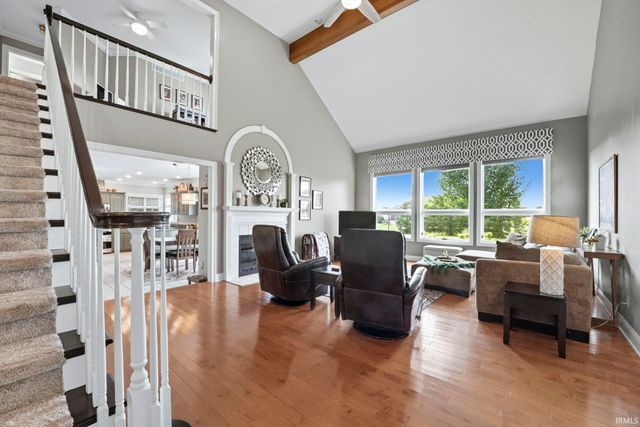 303 Hunters Ridge, Auburn, IN 46706