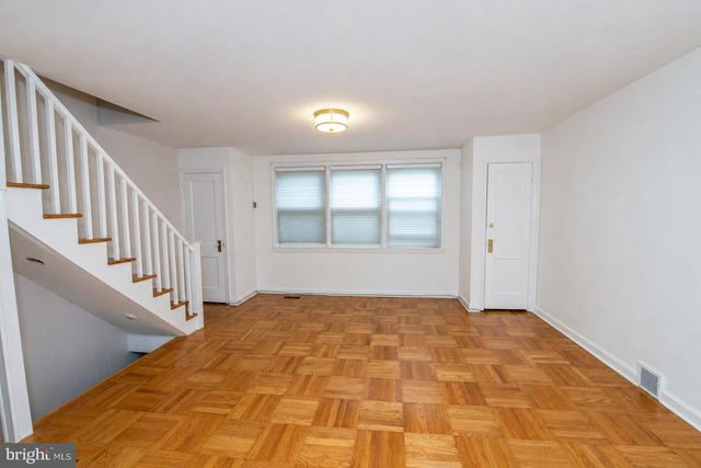 2204 MANNING ST, Philadelphia, PA 19103
