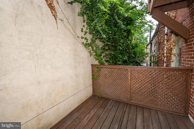 2204 MANNING ST, Philadelphia, PA 19103