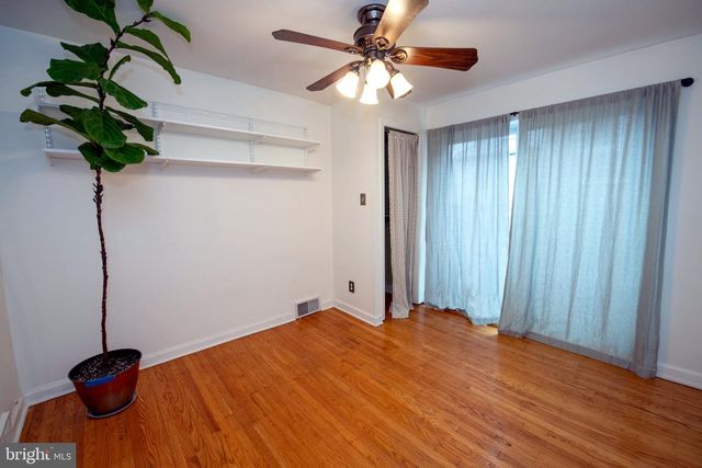 2204 MANNING ST, Philadelphia, PA 19103