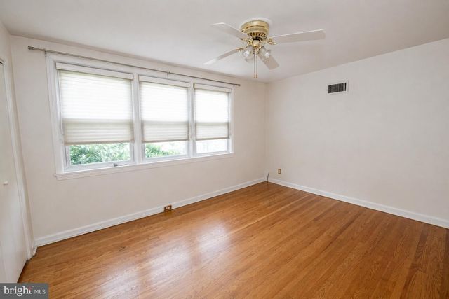 2204 MANNING ST, Philadelphia, PA 19103