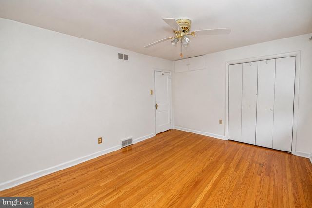 2204 MANNING ST, Philadelphia, PA 19103