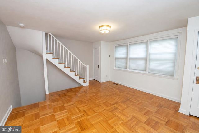 2204 MANNING ST, Philadelphia, PA 19103