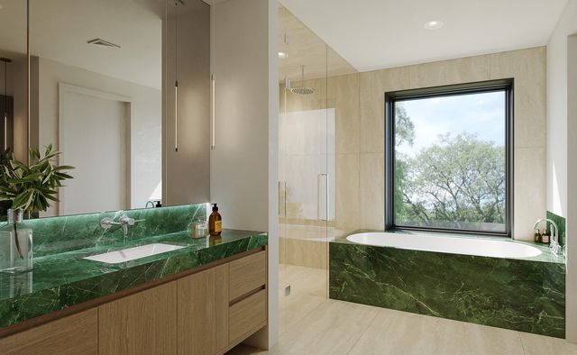 3754 N Claremont Avenue, Chicago, IL 60618