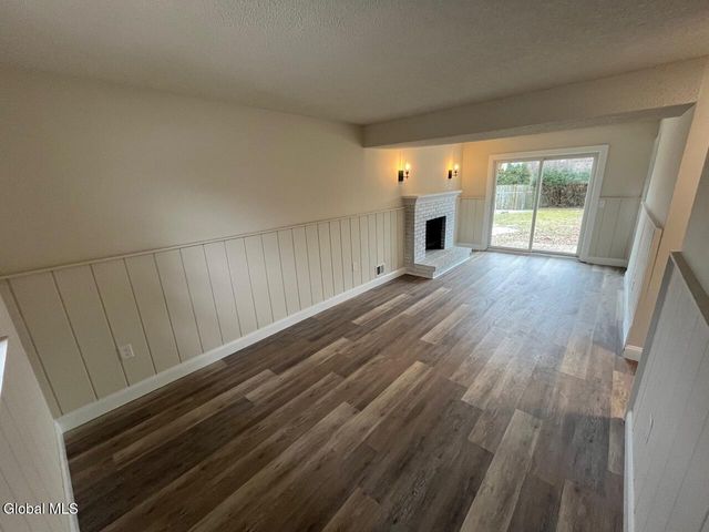 238 Ward Avenue, Schenectady, NY 12304