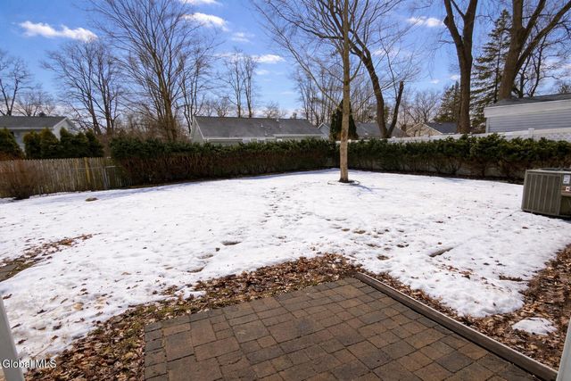 238 Ward Avenue, Schenectady, NY 12304