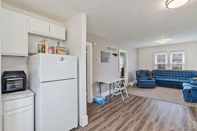 1717 Wolcott Street, Flint, MI 48504