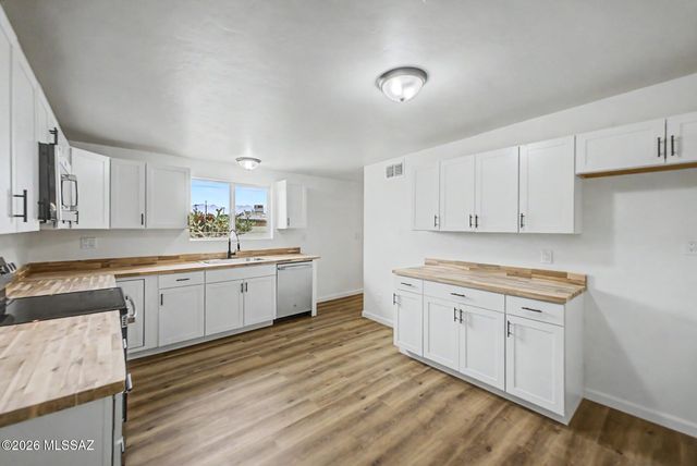 2709 E Norton Vista, Tucson, AZ 85713