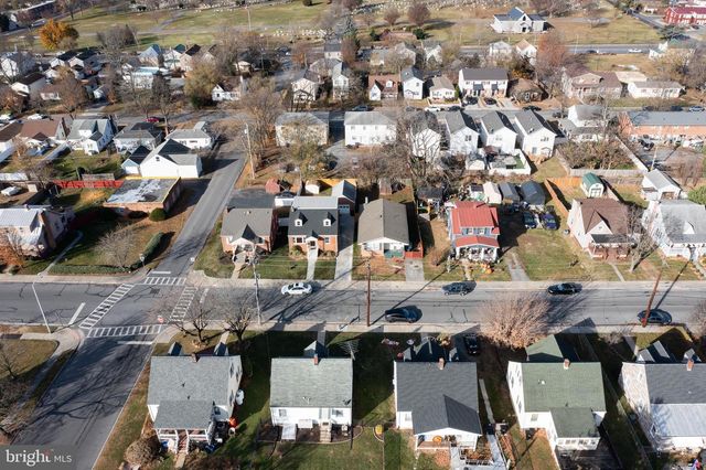 7 N PURCELL AVE, Winchester, VA 22601