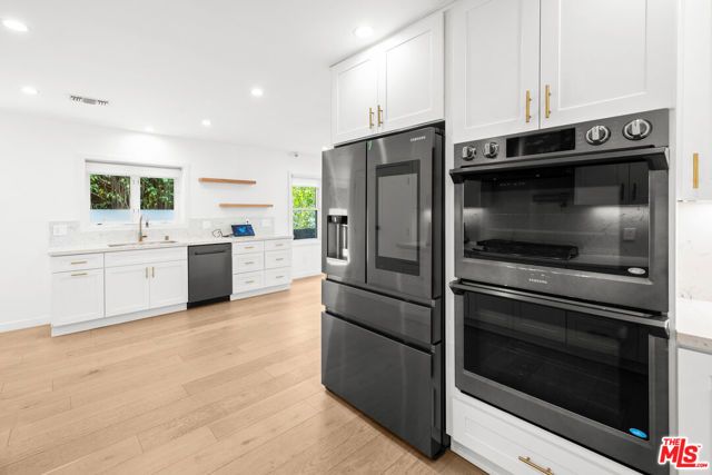 9007 David Avenue, Los Angeles, CA 90034