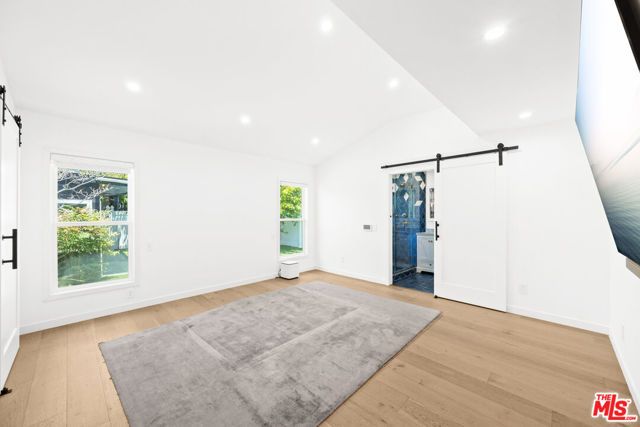 9007 David Avenue, Los Angeles, CA 90034