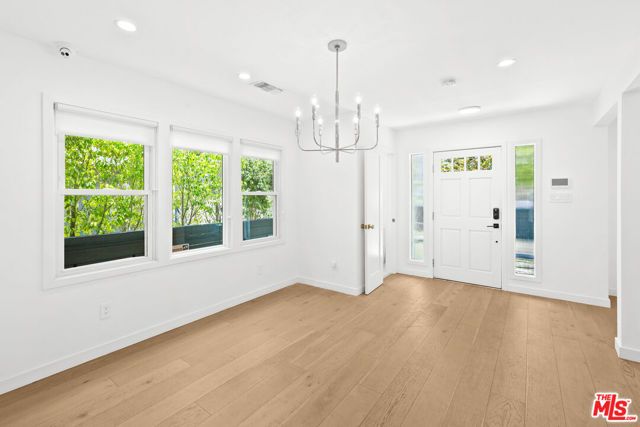 9007 David Avenue, Los Angeles, CA 90034