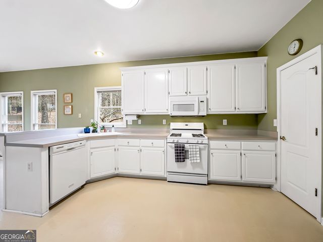 9135 Woodhaven Way, Mcdonough, GA 30253