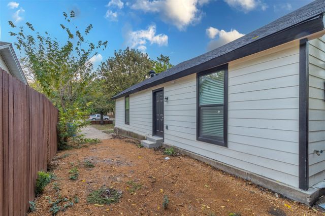 921 S Waverly Drive, Dallas, TX 75208