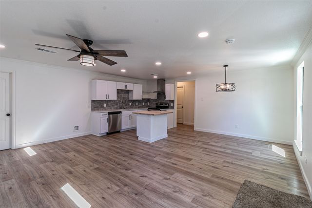 921 S Waverly Drive, Dallas, TX 75208