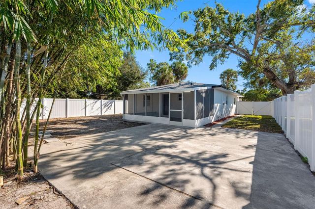 4819 21ST AVENUE S, St Petersburg, FL 33711