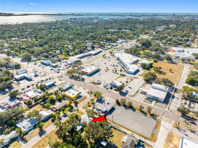 4819 21ST AVENUE S, St Petersburg, FL 33711