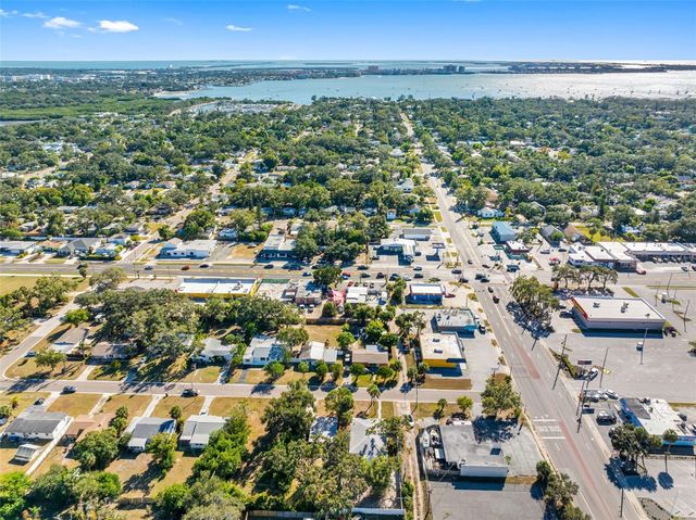 4819 21ST AVENUE S, St Petersburg, FL 33711