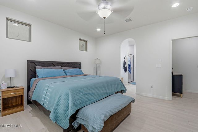 10701 DEION SANDERS Drive, El Paso, TX 79924