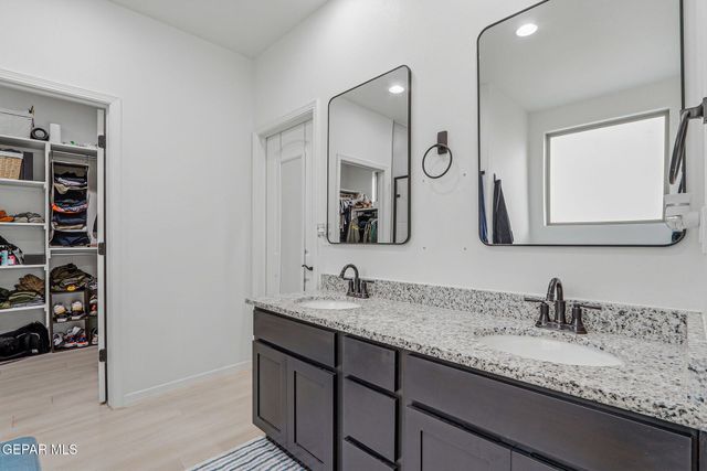 10701 DEION SANDERS Drive, El Paso, TX 79924