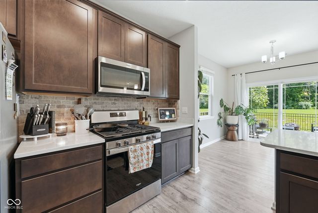 6599 Dunkirk Drive, Mccordsville, IN 46055