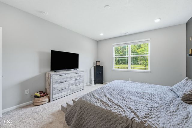 6599 Dunkirk Drive, Mccordsville, IN 46055
