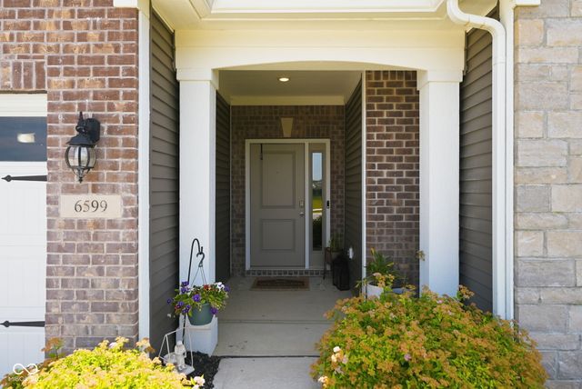6599 Dunkirk Drive, Mccordsville, IN 46055
