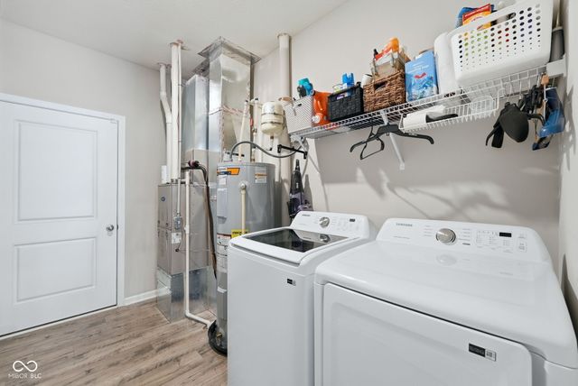 6599 Dunkirk Drive, Mccordsville, IN 46055