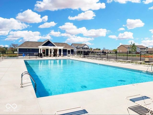 6599 Dunkirk Drive, Mccordsville, IN 46055