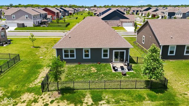 6599 Dunkirk Drive, Mccordsville, IN 46055
