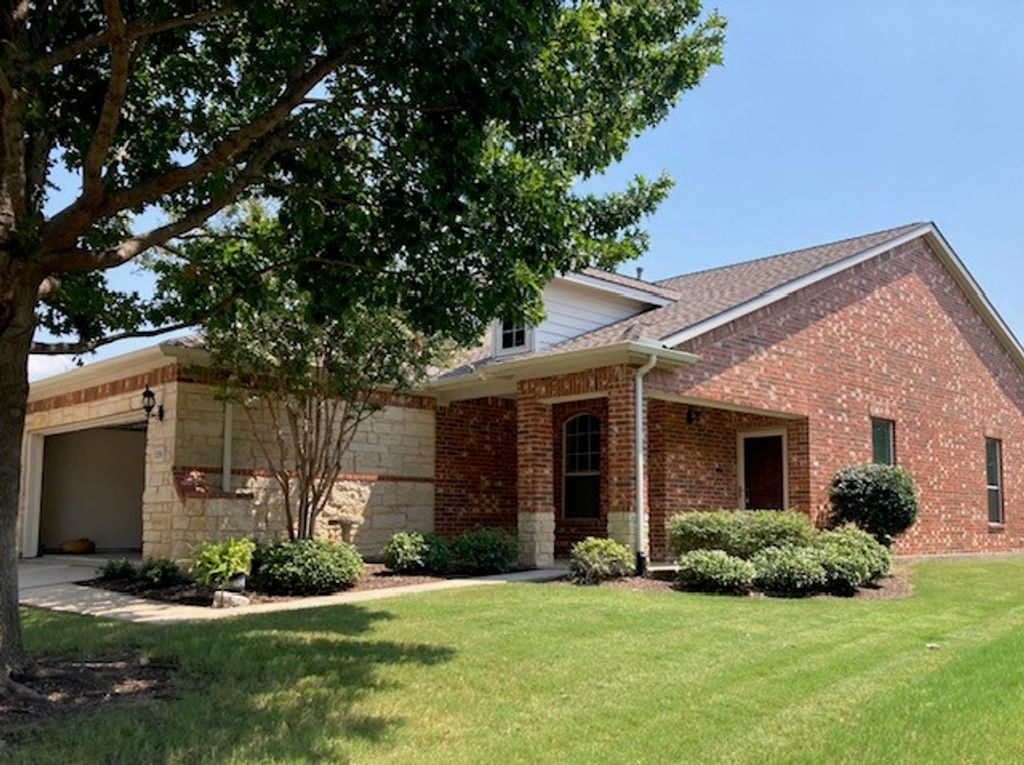 559 Rockledge Court, Frisco, TX 75036