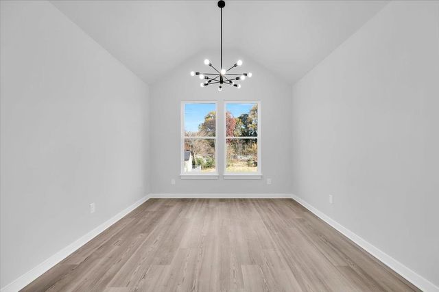 104 West Avenue, Greenville, SC 29611