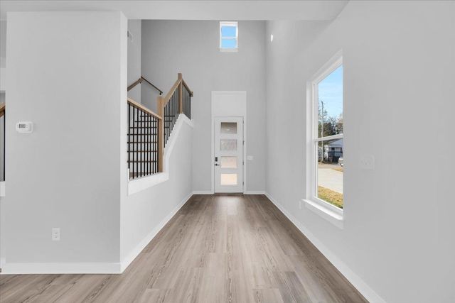 104 West Avenue, Greenville, SC 29611