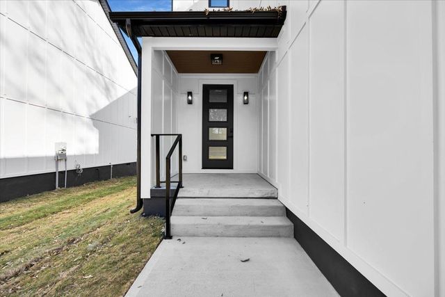 104 West Avenue, Greenville, SC 29611